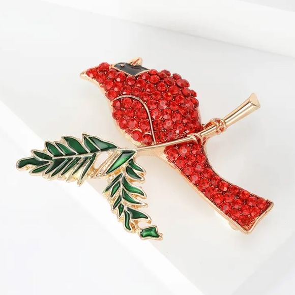 NWOT - Elegant Red Cardinal Brooch with Green Leaf - Picture 2 of 7